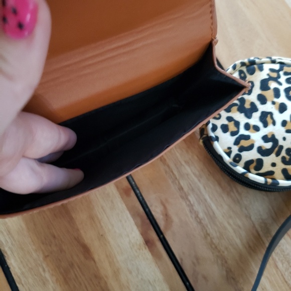 🐆Into the Wild Double Fanny Pack Leopard Belt Bag - Picture 8 of 8